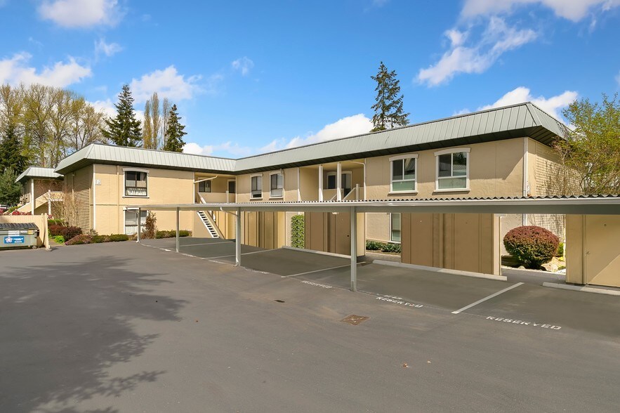 1 reserved parking - 10306 NE 16th St
