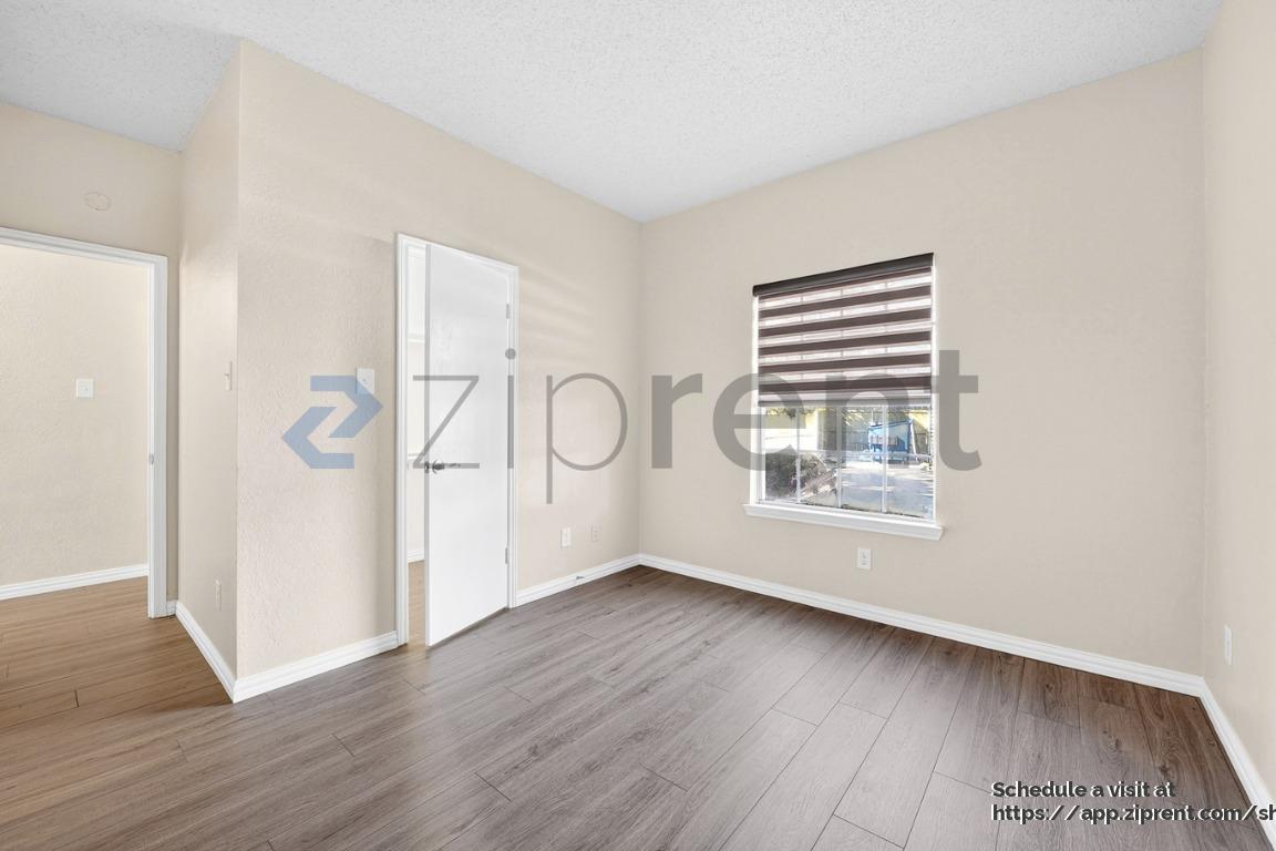 Building Photo - 4101 Esters Rd