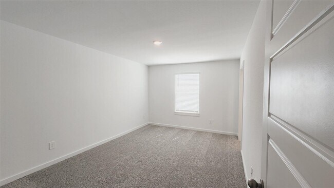 Building Photo - 3019 Skyline Mesa Dr