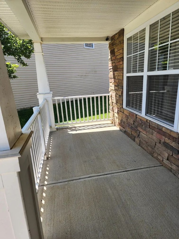 Building Photo - 1325 Harrington Ct