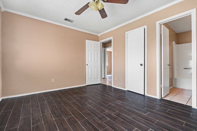 Building Photo - 5202 Gawain Dr