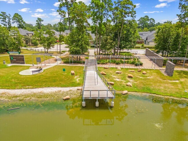 Building Photo - 10442 Lake Palmetto Dr