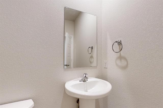 Building Photo - 417 Forsyth Dr