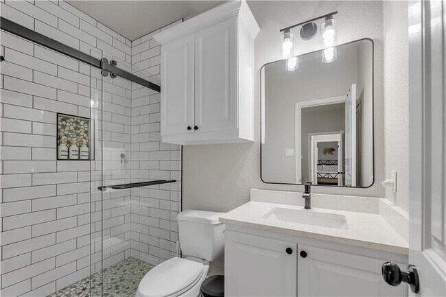 Building Photo - 935 Turtle Dove Trail