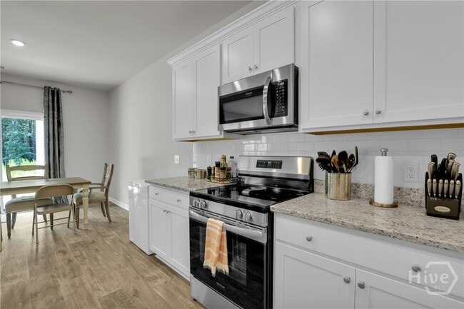 Building Photo - 106 Geranium Wy