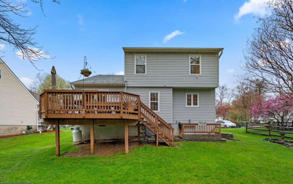 Building Photo - 403 Kokomo Ct