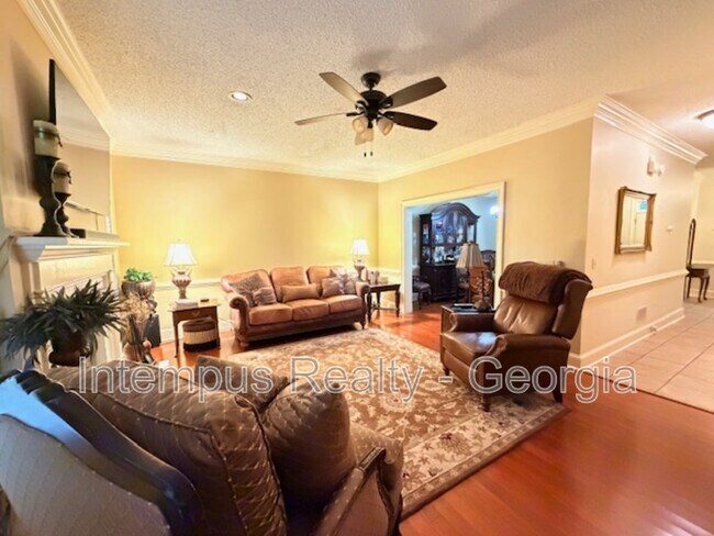 Building Photo - 118 Weatherburne Dr