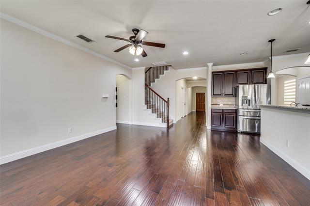 Building Photo - 2666 Calmwood Dr