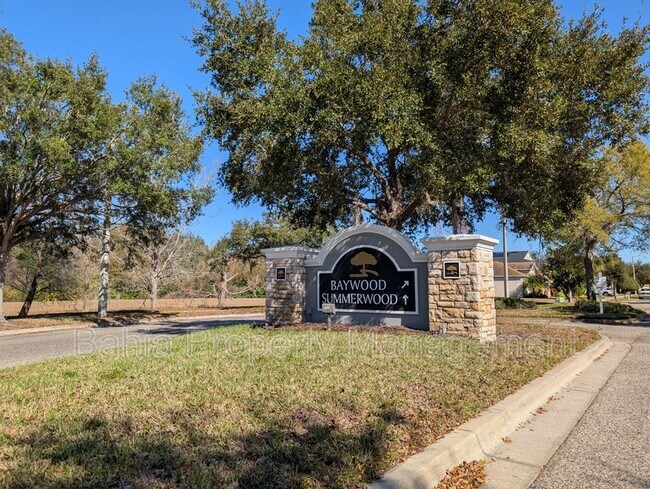 Building Photo - 8955 Walnut Gable Ct