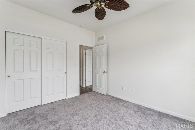 Building Photo - 168 Hidden Bluffs Dr