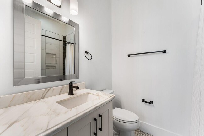 Building Photo - 4145 E Campbell Ave