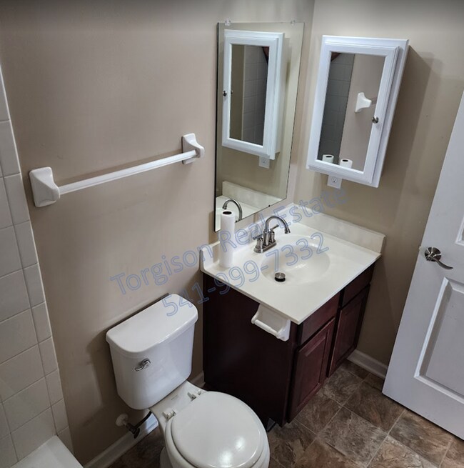 Building Photo - 5828 Trail Creek Dr