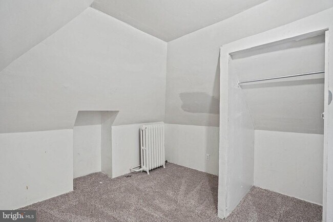 Building Photo - 207 Kennedy St NW