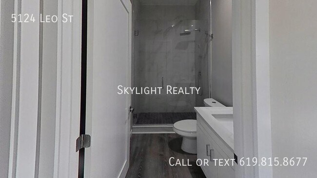 Building Photo - 5124 Leo St