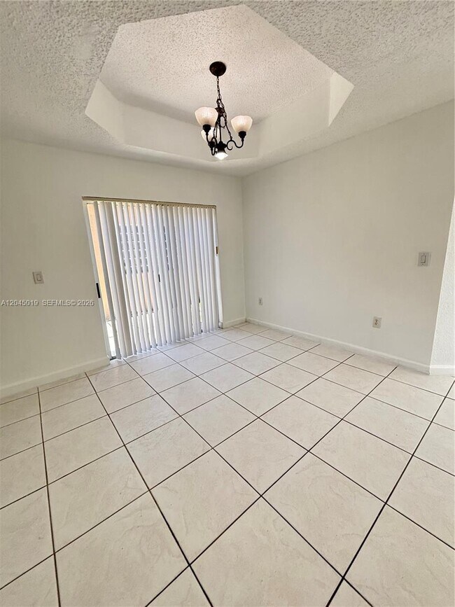 Building Photo - 21339 SW 87th Ct