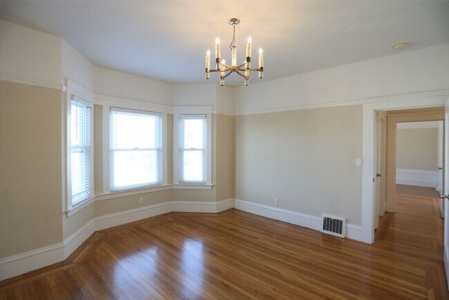 Building Photo - 1445 Cabrillo St