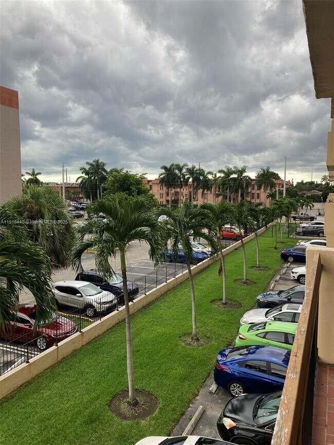 Building Photo - 5249 NW 7th St