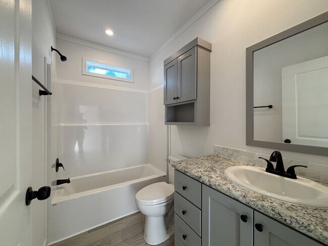 Building Photo - 5646 Blue Harbor Dr