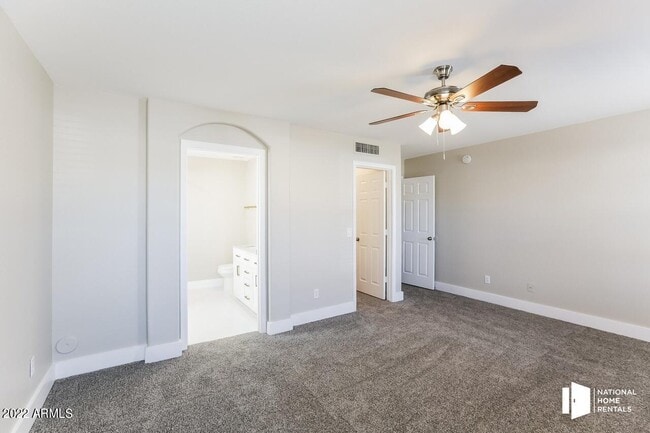 Building Photo - 2919 S 93rd Pl