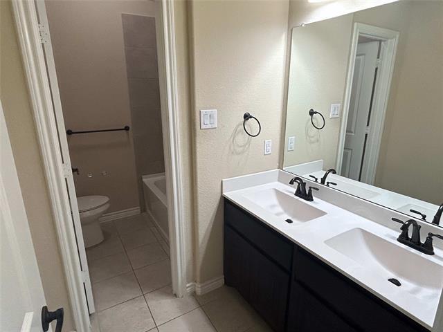 Building Photo - 1905 Sunflower Dr