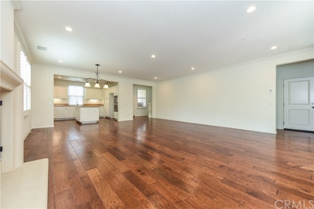 Building Photo - 42 Twin Gables