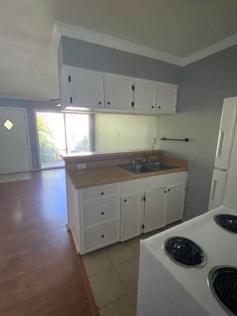 Building Photo - 807 Heights Blvd