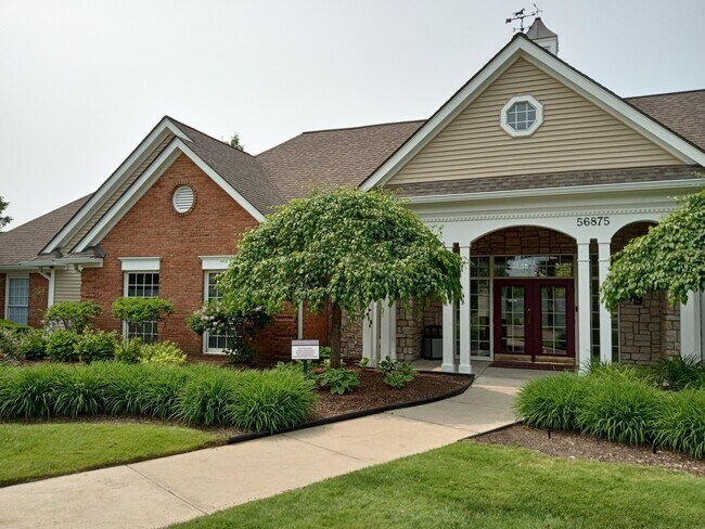 Building Photo - 56164 Troon N