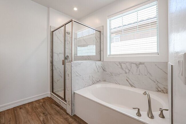 Building Photo - Beautiful Home in the Highly Desirable Vistancia Community of Peoria - HALF MONTH FREE!