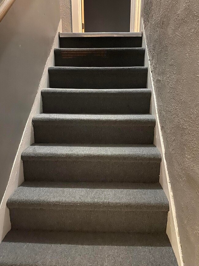 Building Photo - 36 Brighton St