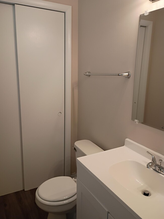 Building Photo - 3410 Arden Ct