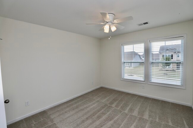 Building Photo - 115 Whitetail Cir