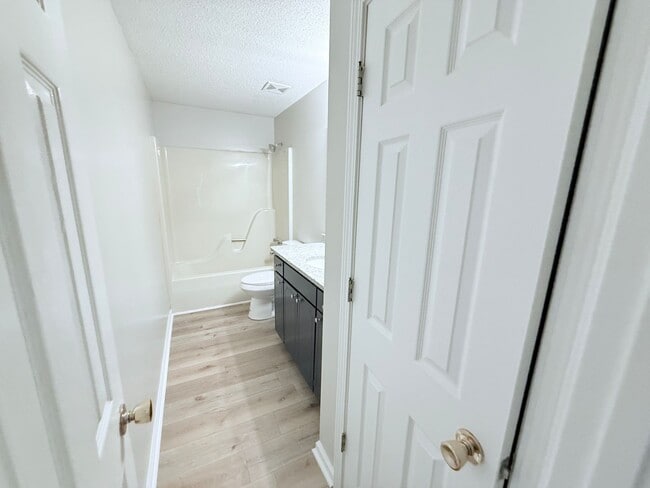 Building Photo - 3BR/3BA For Rent