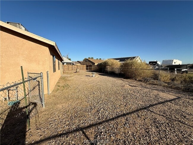 Building Photo - 9830 Needles Dr