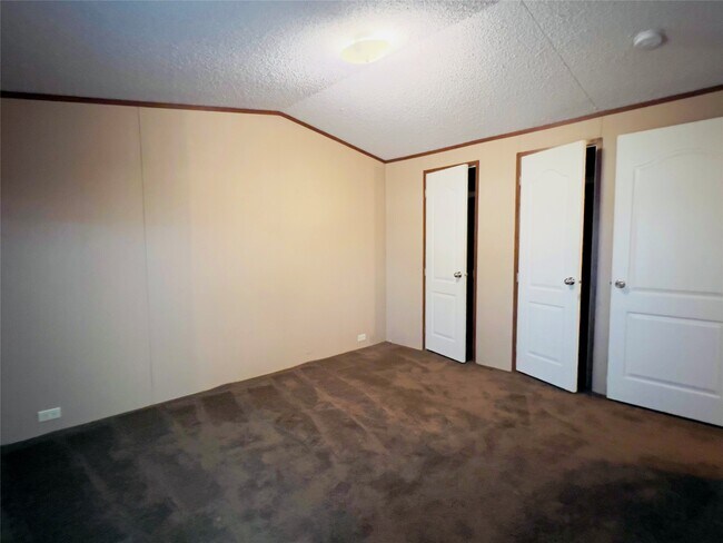 Building Photo - 788 County Rd 3479J