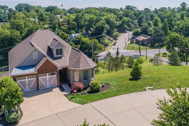 Building Photo - 12 Pinnacle Dr