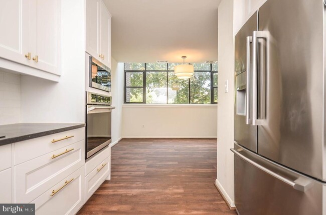 Building Photo - 10993 Thrush Ridge Rd
