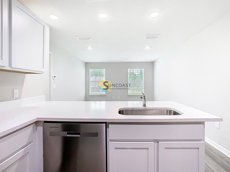 Building Photo - 3821 SW 43rd Ct