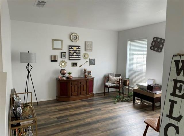 Building Photo - 1805 Country Ct