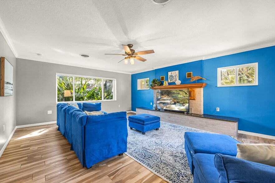 Building Photo - 475 Indian Creek Dr