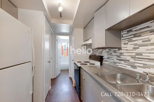 Primary Photo - 809 N Dexter St