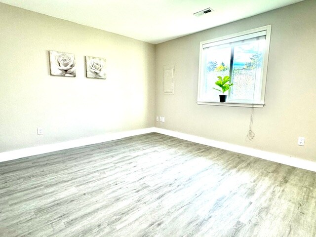 Building Photo - 4511 S Donald Ct