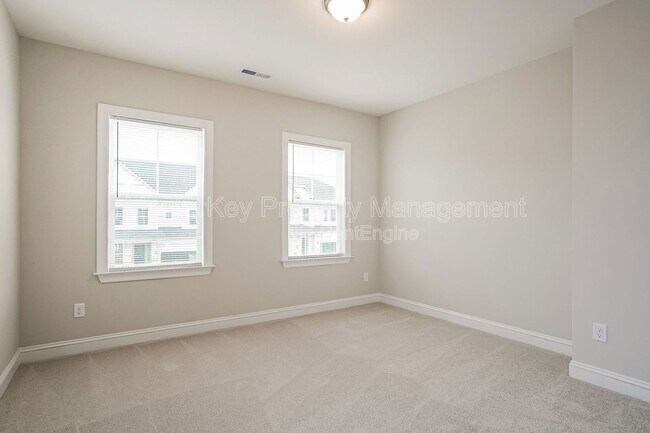 Building Photo - 2968 Ocean Sunrise Dr