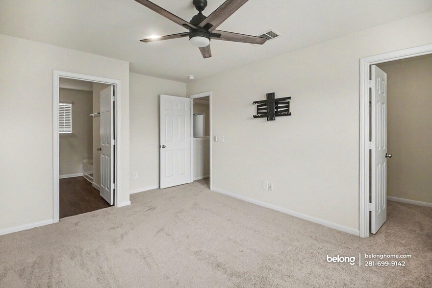 Building Photo - 6918 Telean St