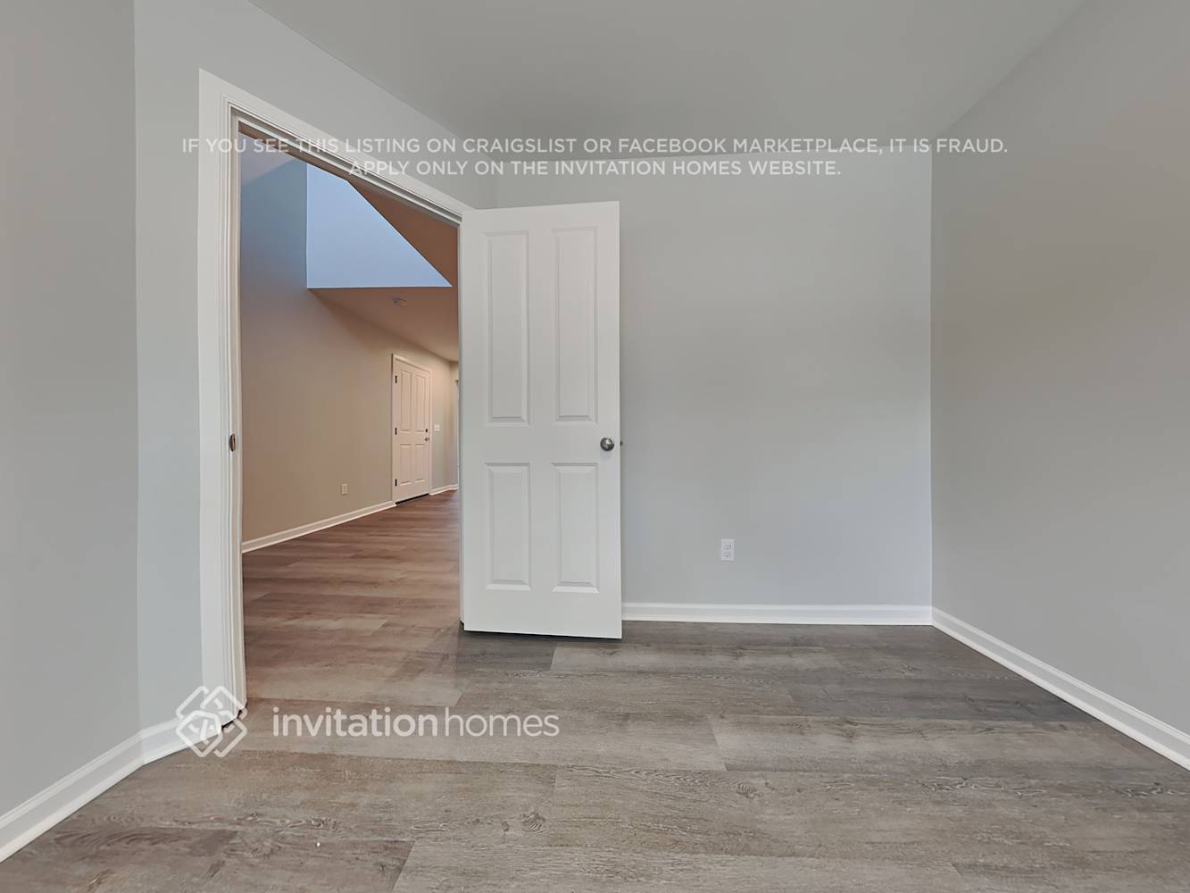 Building Photo - 6933 Breeze Dr SE