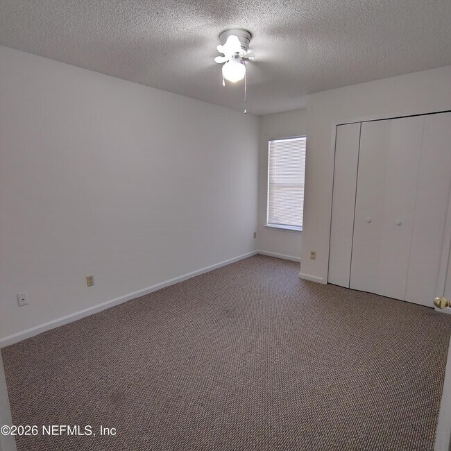 Building Photo - 3372 Mandarin Glen Cir S