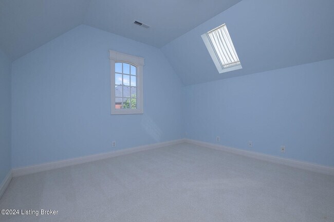 Building Photo - 3003 Glenhill Ct