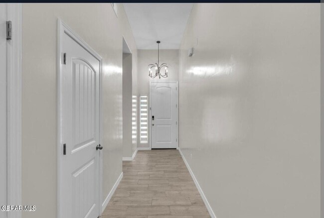 Building Photo - 13729 Lago Vista Ave