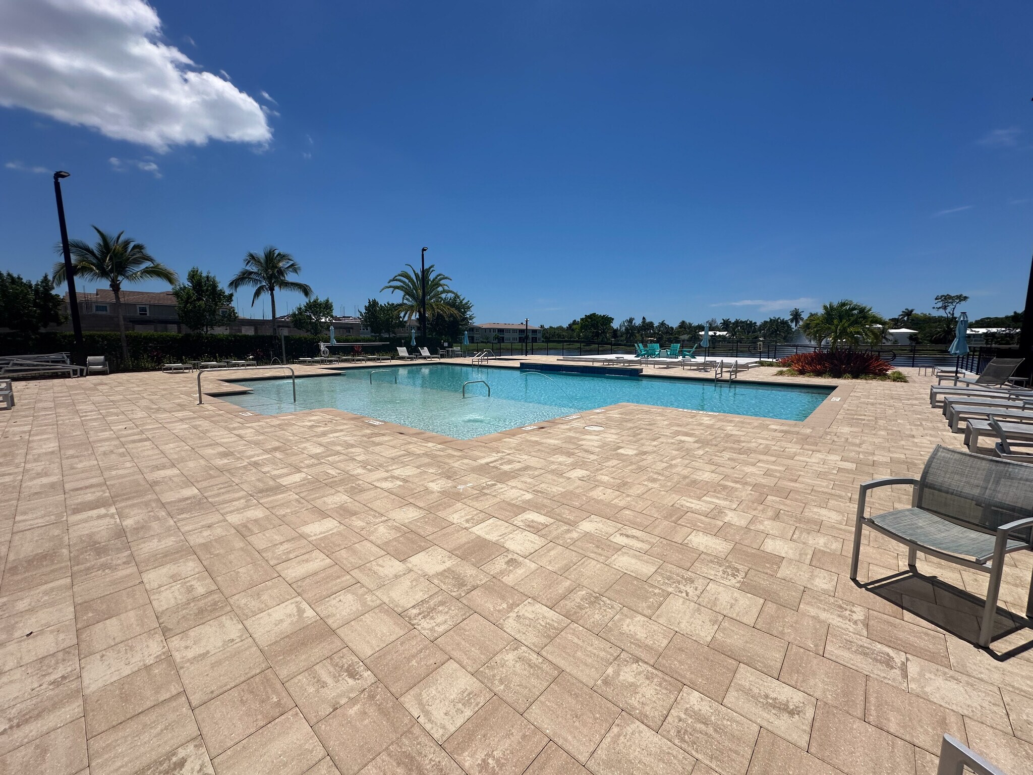 Building Photo - 4551 Arboretum Cir