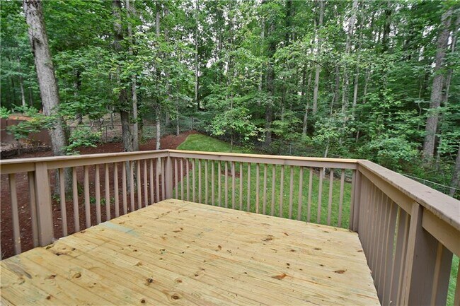 Building Photo - 459 Ridgetop Dr NW