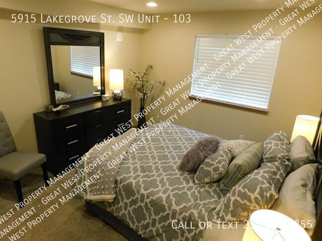 Building Photo - 5915 Lake Grove St SW